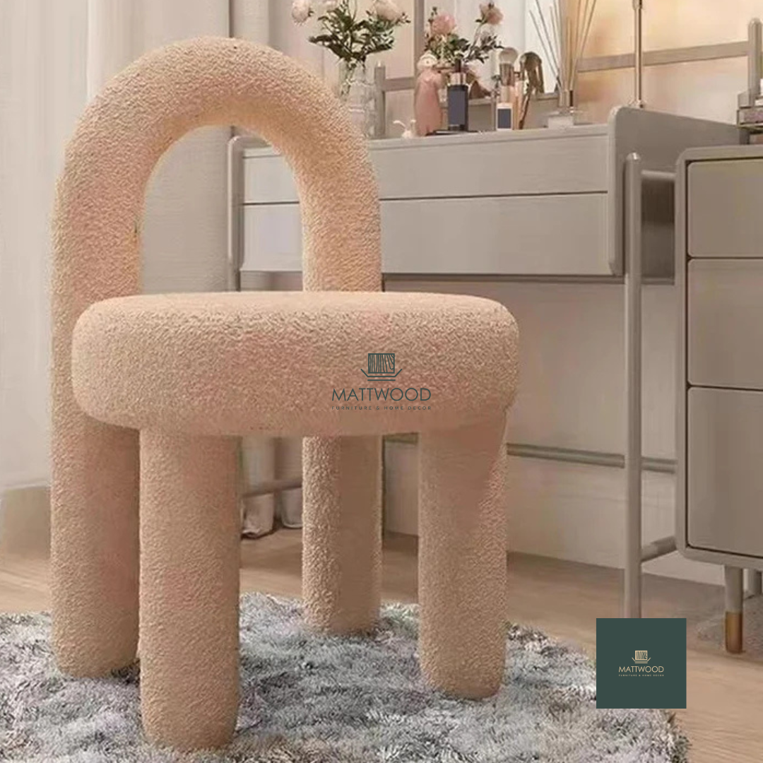 Seveste vanity chair