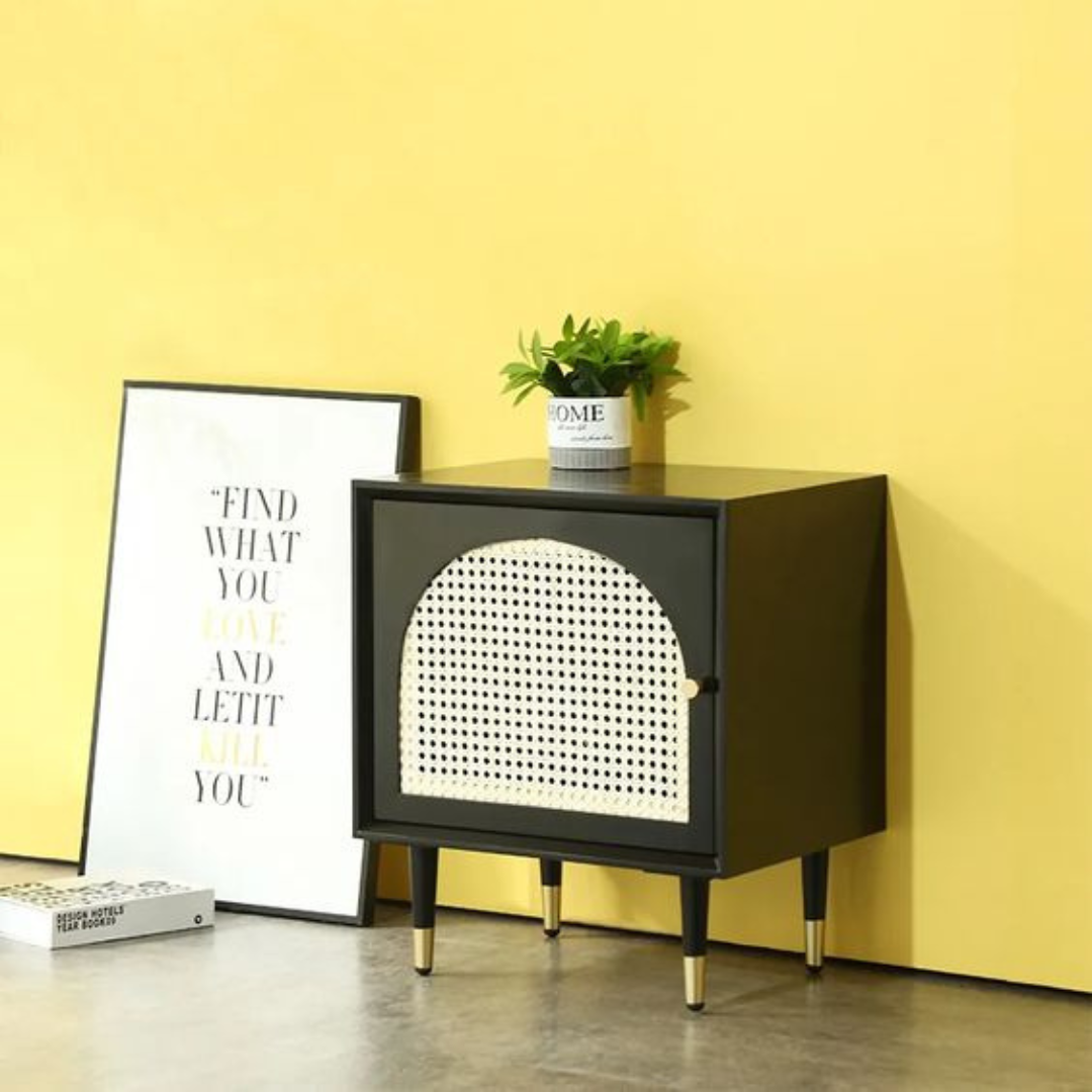 Erica Sidetable