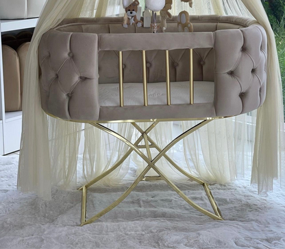 Nordic baby crib