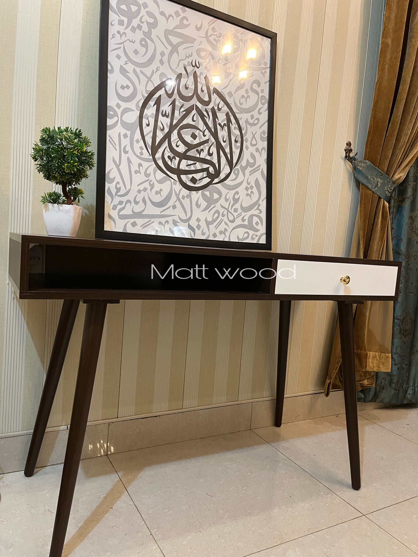 Mantu study table