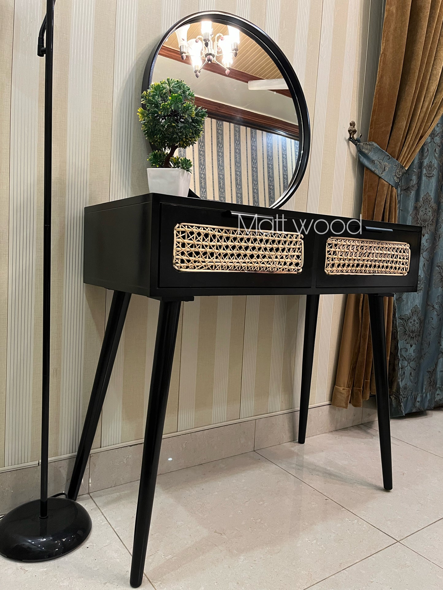 Rattan table console
