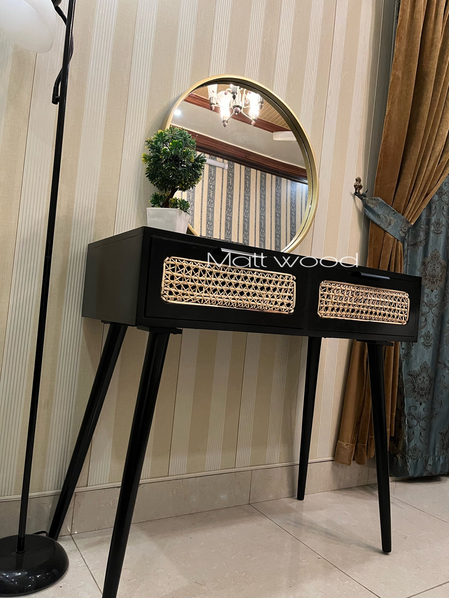 Rattan table console
