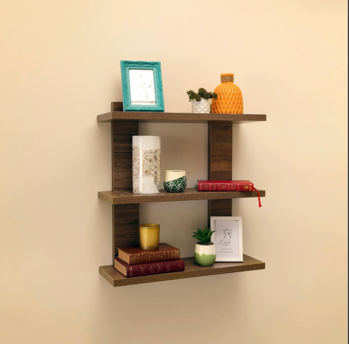 Arco wall shelf
