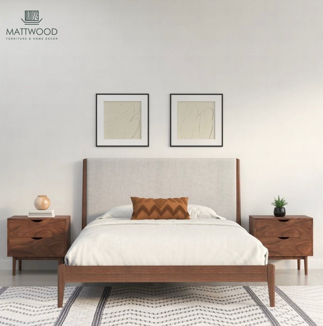 Rador bed with sidetables