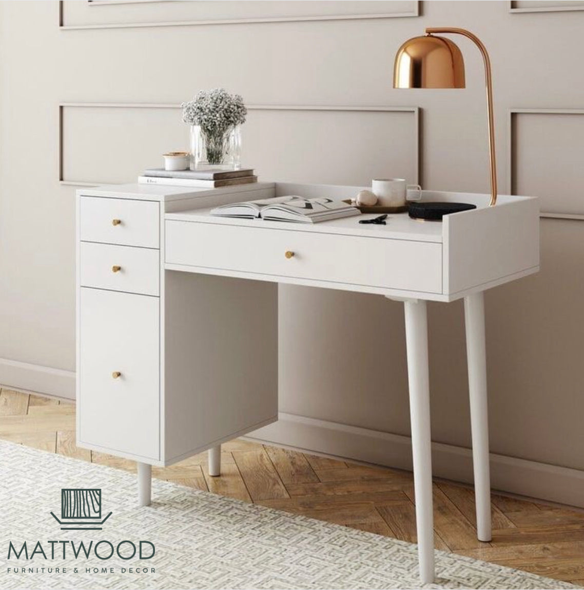 Lavender study table