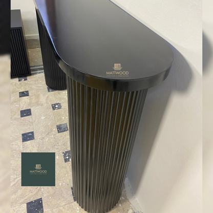 Fluted console