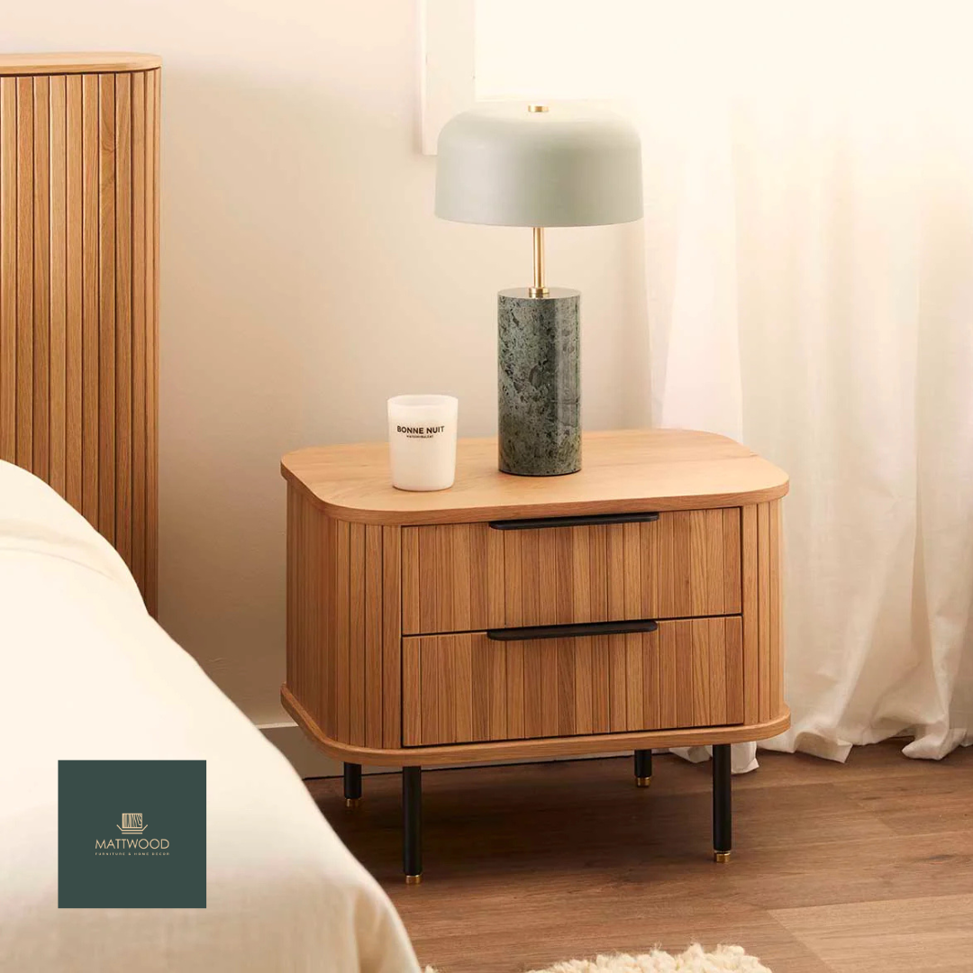 Modulo side table – Matt Wood