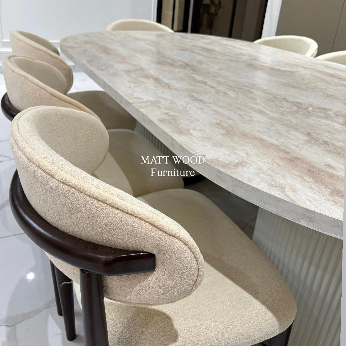 Odessa dinning table