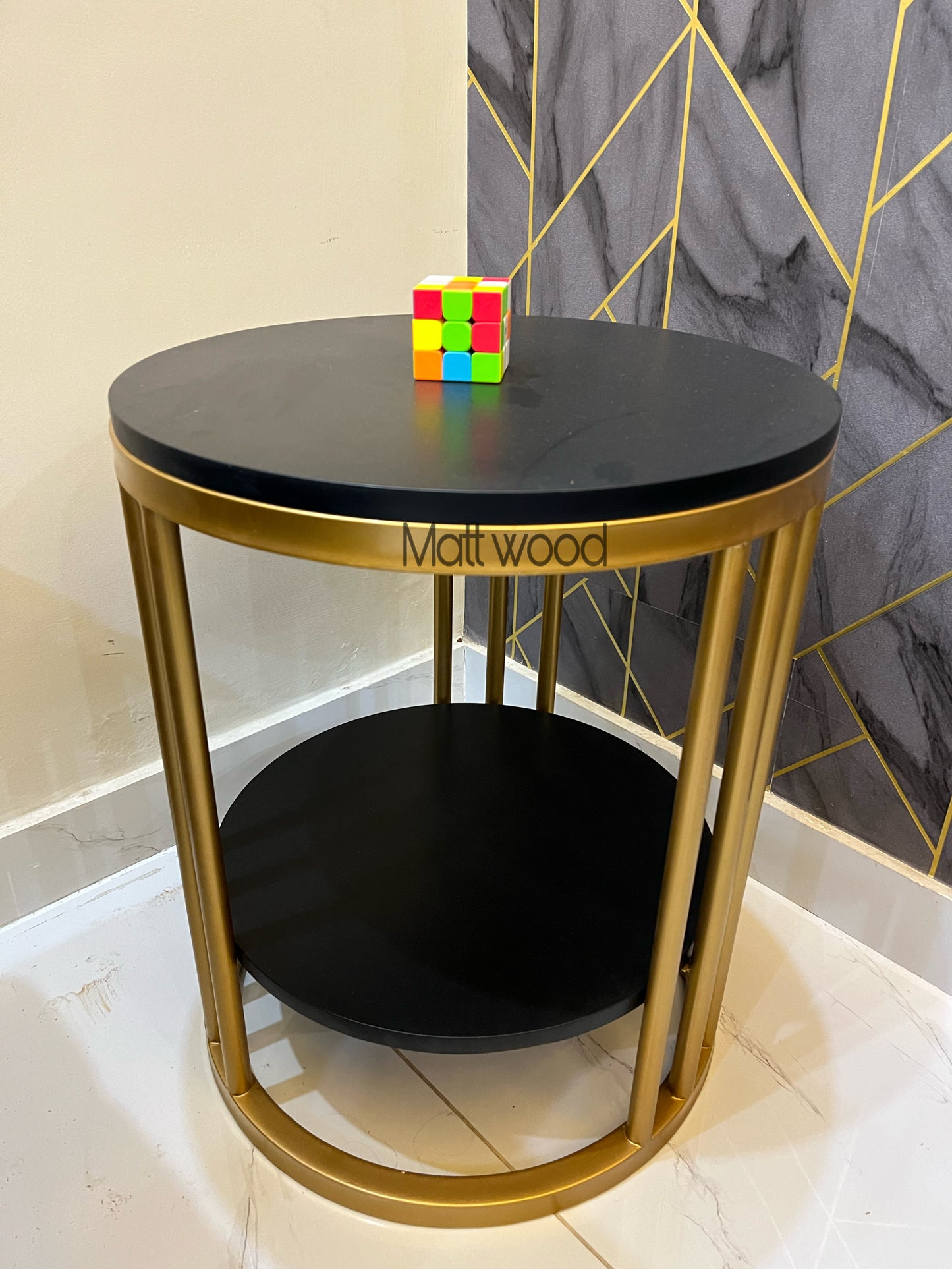 Gibs end table