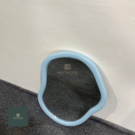 Luna mirror