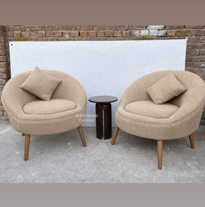 Circle chairs pair