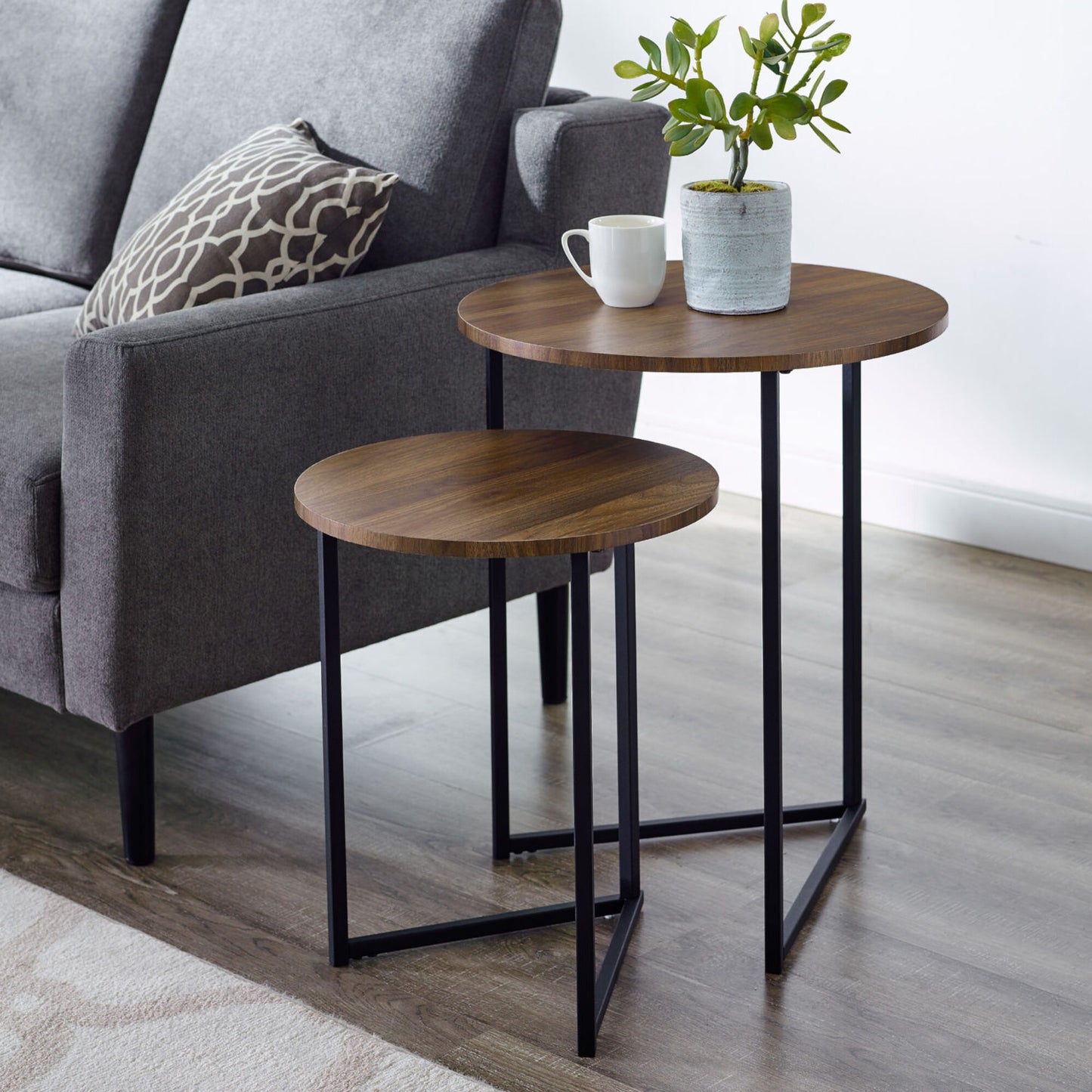 Lotus nesting table.