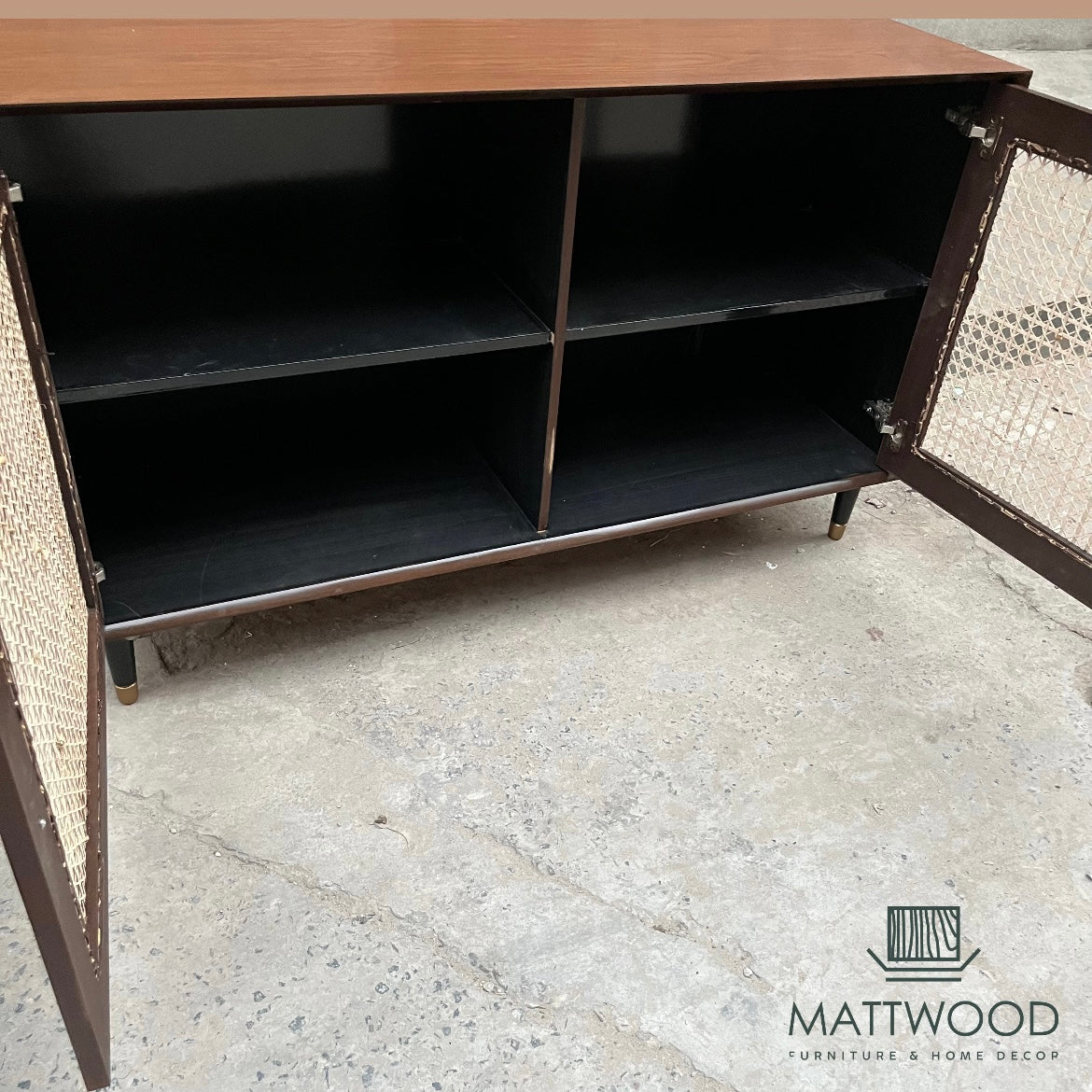 Rattan sideboard console