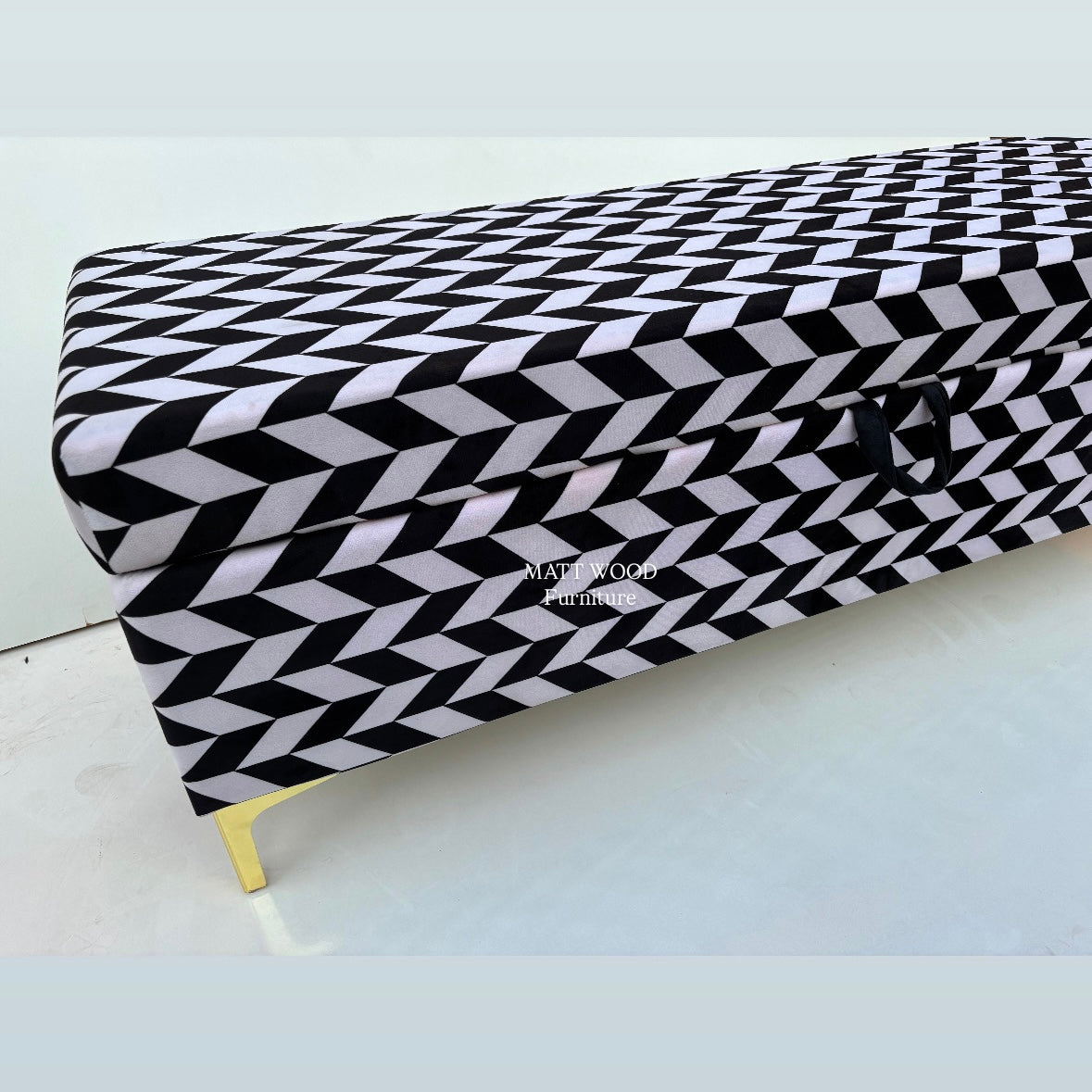 Barka storage bench