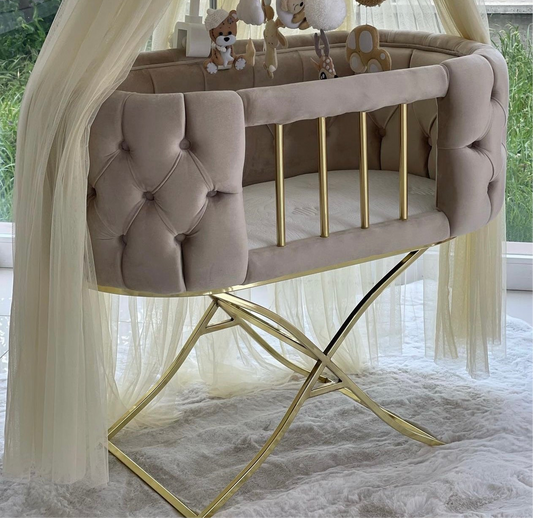 Nordic baby crib
