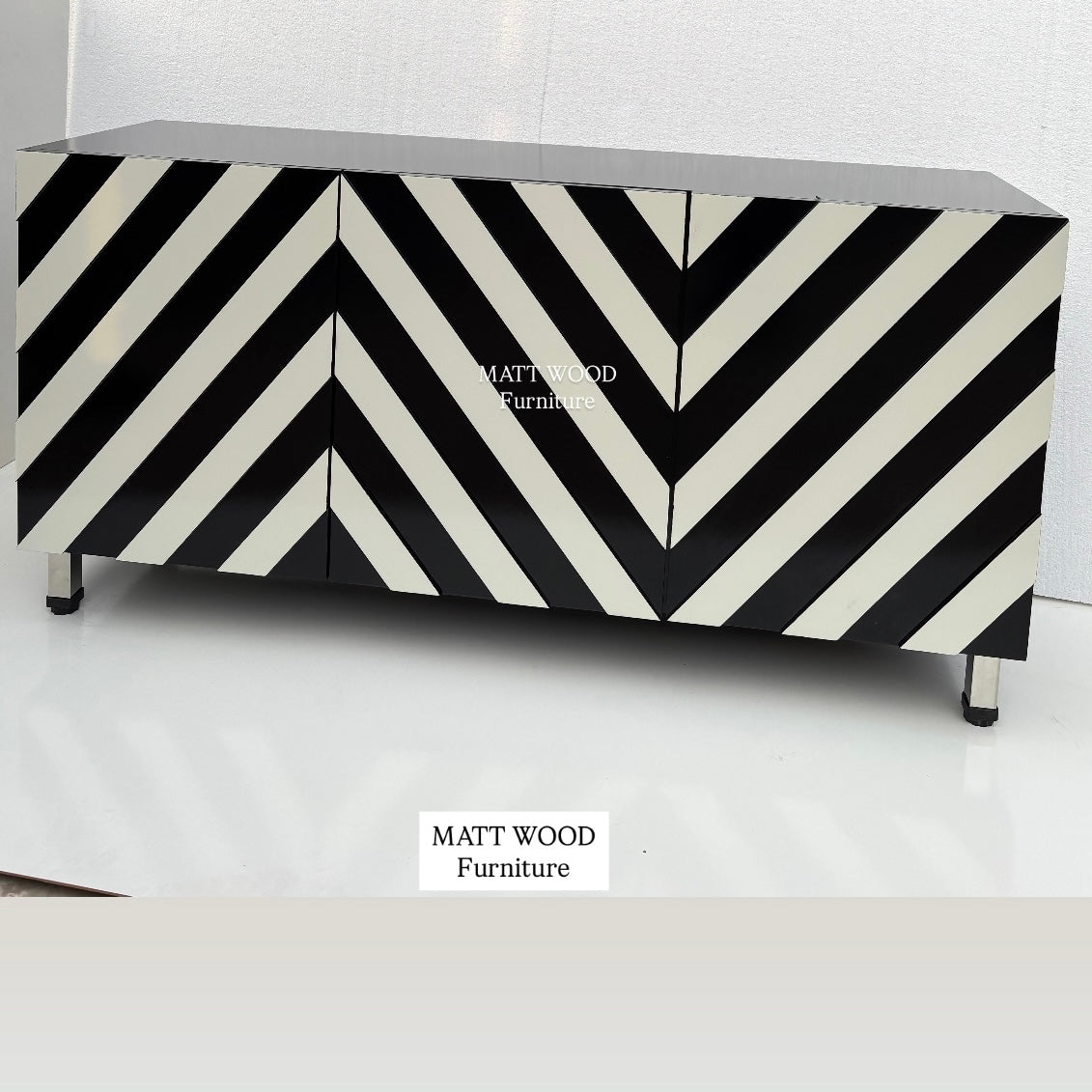 Zebra sideboard console