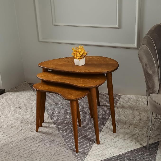 Corna nesting tables