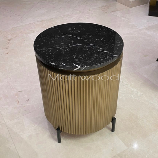 Sonat End table