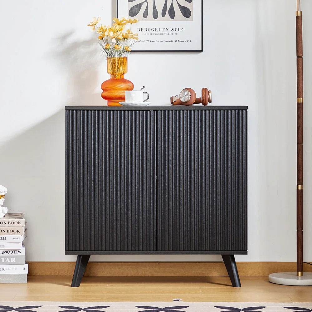 Nova storage cabinet