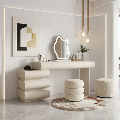 Nova makeup vanity