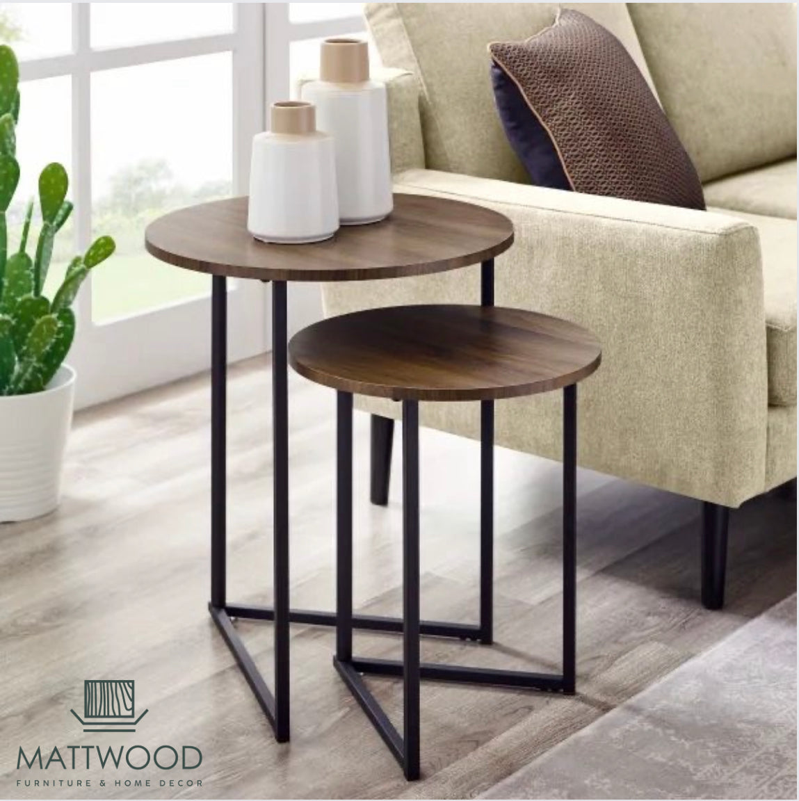 Lotus nesting table.